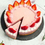 Low Carb Strawberry Cake